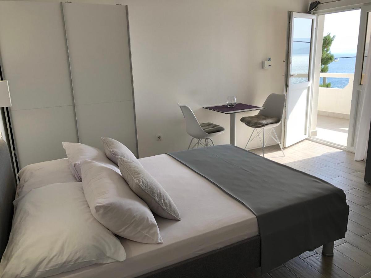 Apartmani Milka I Jozo أوميس المظهر الخارجي الصورة