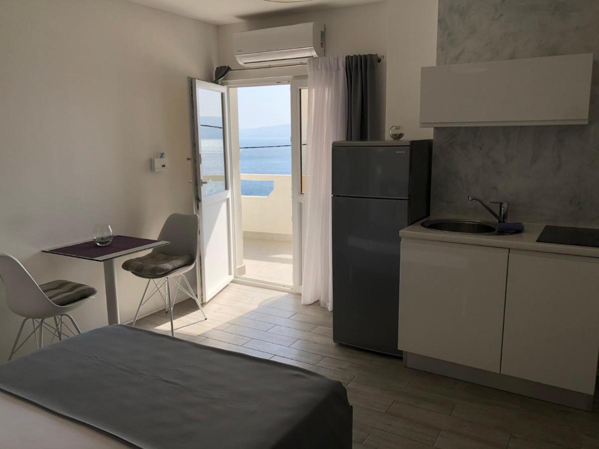 Apartmani Milka I Jozo أوميس المظهر الخارجي الصورة