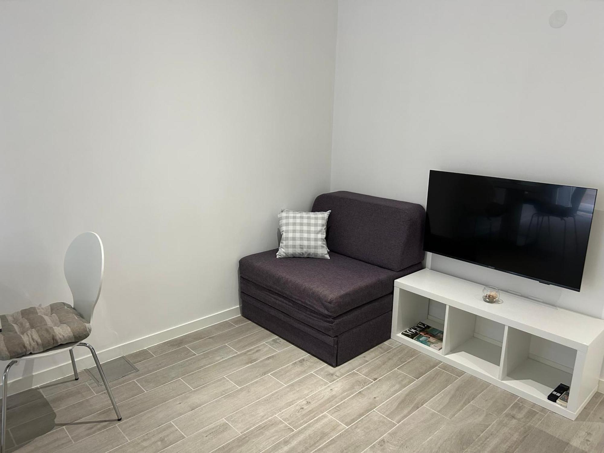 Apartmani Milka I Jozo أوميس الغرفة الصورة